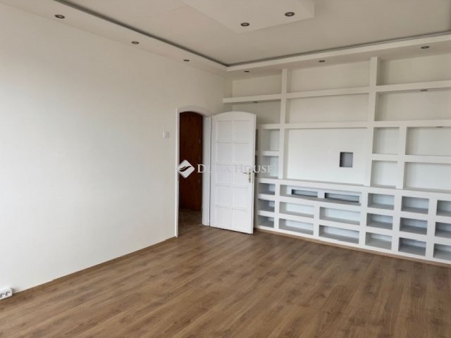 Eladó panellakás, Budapesten, XI. kerületben 82 M Ft, 3 szobás