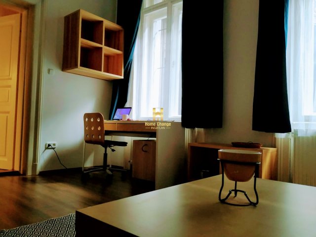 Eladó téglalakás, Budapesten, VII. kerületben, Hársfa utcában