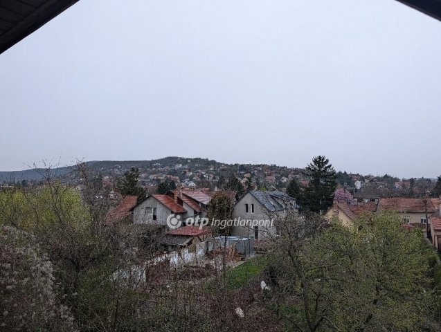 Eladó családi ház, Pomázon 149.8 M Ft, 4+3 szobás