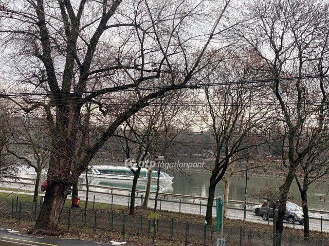 Eladó téglalakás, Budapesten, II. kerületben 119.9 M Ft