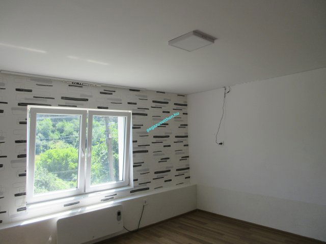 Eladó családi ház, Ózdon 20 M Ft, 3 szobás