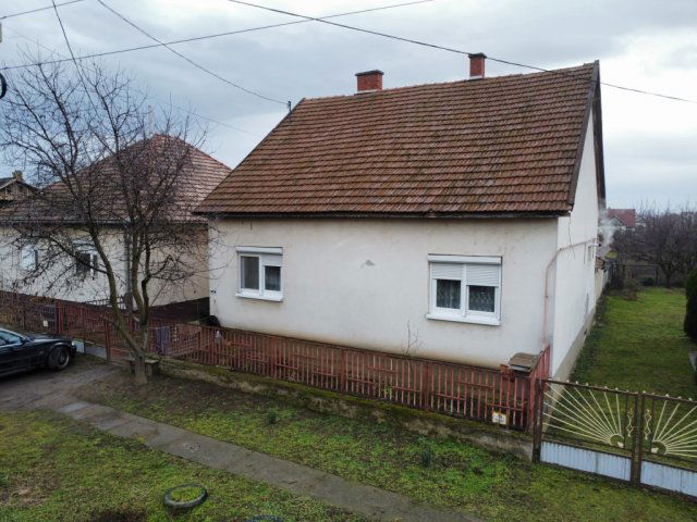 Eladó családi ház, Hevesen 22.9 M Ft, 2+1 szobás