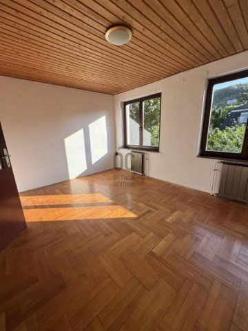 Eladó családi ház, Budapesten, II. kerületben 225 M Ft, 5 szobás