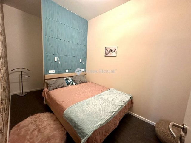 Eladó téglalakás, Budapesten, VII. kerületben 105 M Ft, 2 szobás