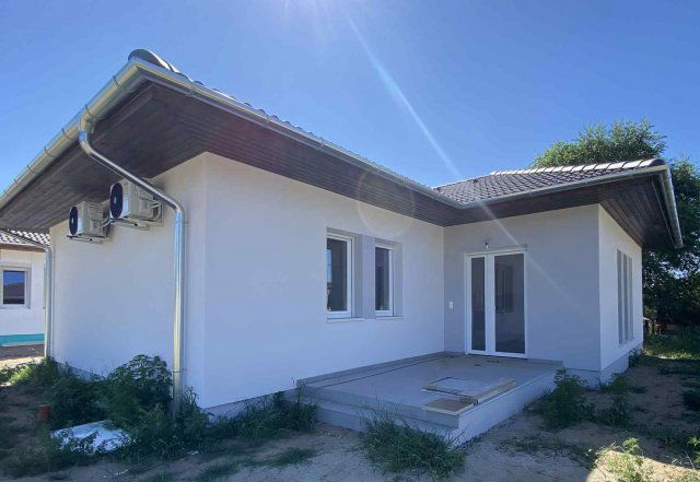 Eladó családi ház, Kecskeméten 72 M Ft, 4 szobás