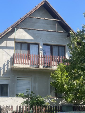 Eladó családi ház, Verőcén 105 M Ft, 5 szobás