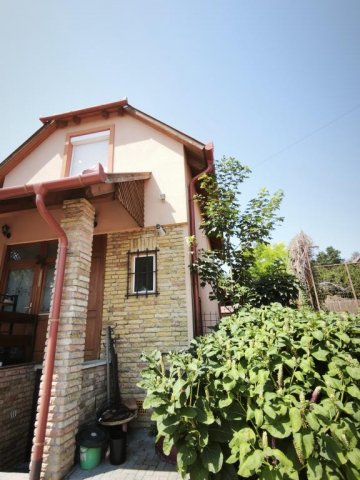 Eladó családi ház, Győrújbaráton 160.9 M Ft, 4 szobás