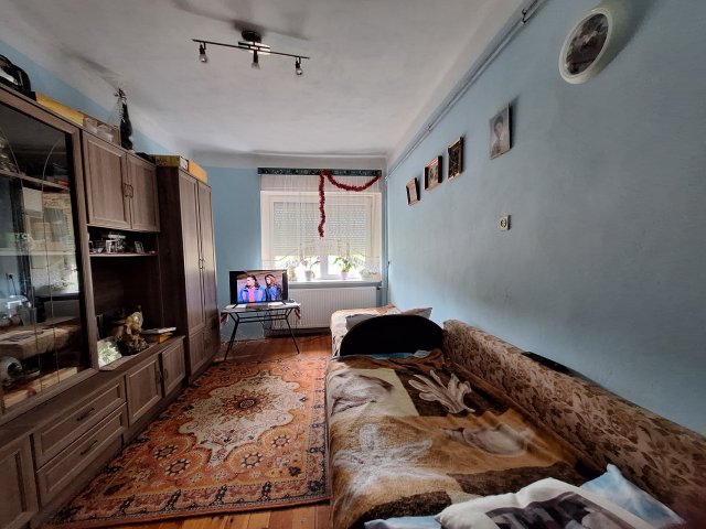 Eladó családi ház, Vágon 35 M Ft, 3 szobás