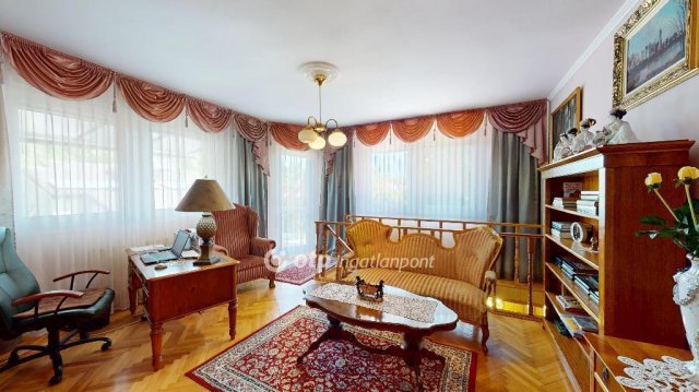 Eladó családi ház, Miskolcon 149 M Ft, 6 szobás