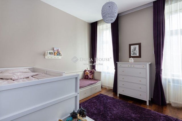 Eladó téglalakás, Budapesten, VII. kerületben 397.5 M Ft