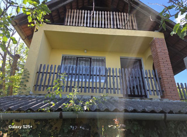 Eladó nyaraló, Csóron 14 M Ft, 2+1 szobás / költözzbe.hu