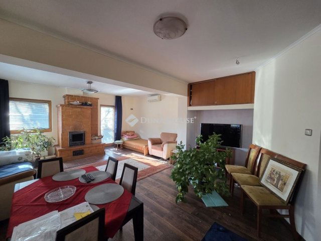 Eladó családi ház, Leányfaluban 159.9 M Ft, 3 szobás