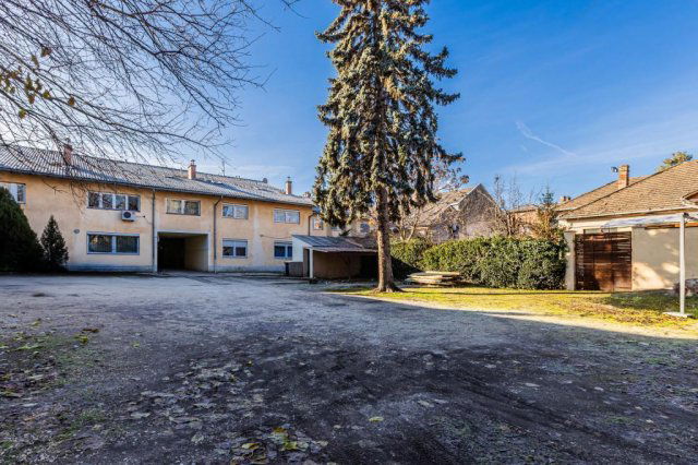 Eladó téglalakás, Budapesten, XV. kerületben 45 M Ft, 1 szobás