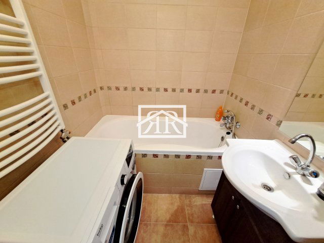 Eladó panellakás, Szegeden, Rókusi körúton 49.9 M Ft, 2 szobás