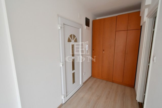 Kiadó téglalakás, albérlet, Székesfehérvárott 189 E Ft / hó
