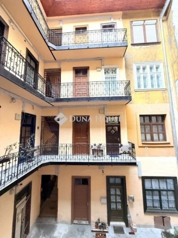 Eladó téglalakás, Budapesten, XIII. kerületben 64.9 M Ft