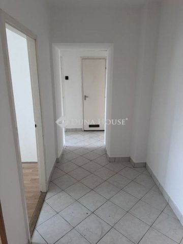 Eladó panellakás, Budapesten, XXI. kerületben 62.9 M Ft