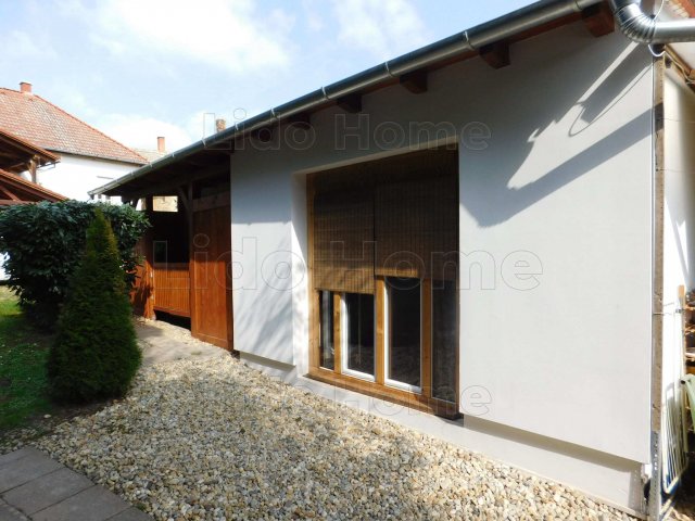 Eladó családi ház, Lengyeltótiban 34.5 M Ft, 3 szobás