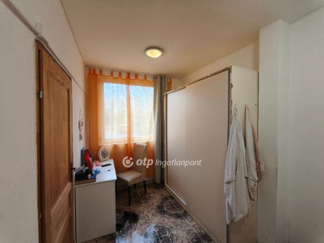 Eladó ikerház, Szigetszentmiklóson 67 M Ft, 2+1 szobás