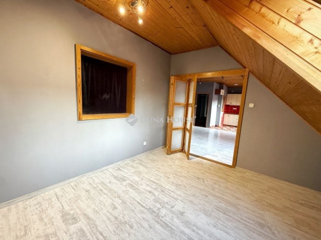 Eladó téglalakás, Székesfehérvárott 64.9 M Ft, 3 szobás