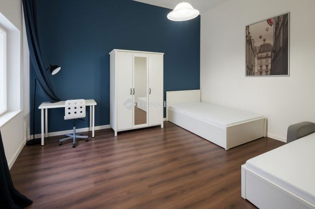 Eladó téglalakás, Budapesten, VII. kerületben 41.9 M Ft