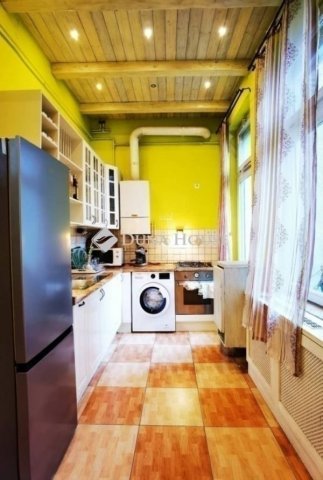 Eladó téglalakás, Budapesten, VII. kerületben 91.9 M Ft