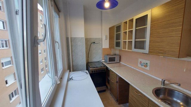 Kiadó panellakás, albérlet, Százhalombattán 200 E Ft / hó