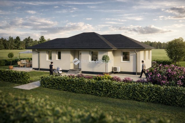 Eladó családi ház, Szadán 99.5 M Ft, 5 szobás