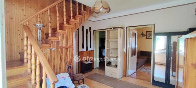 Eladó családi ház, Győrött 89.9 M Ft, 4 szobás