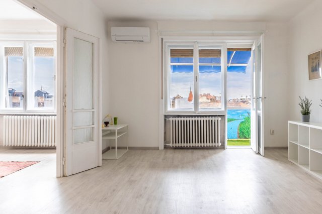 Eladó téglalakás, Budapesten, VII. kerületben, Dob utcában