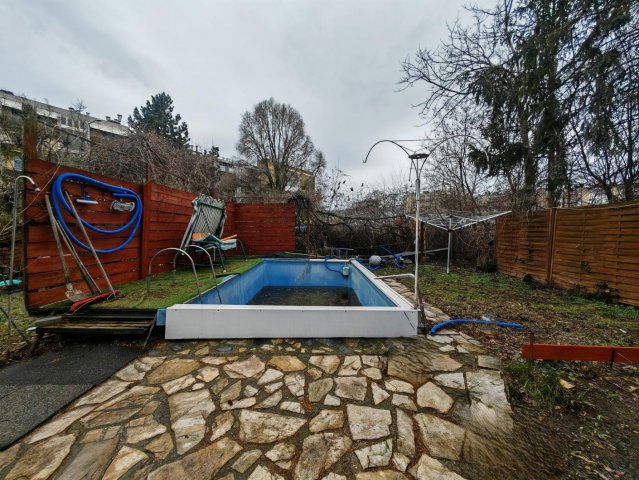 Eladó sorház, Tatabányán 79 M Ft, 5 szobás