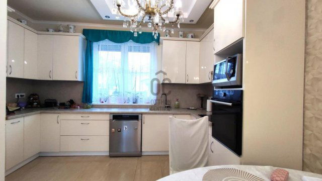 Eladó családi ház, Budapesten, XV. kerületben 198.9 M Ft