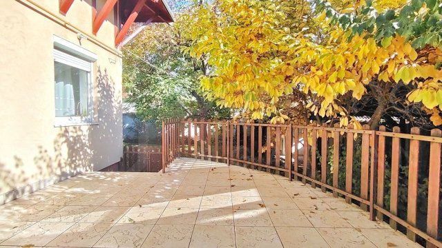 Eladó családi ház, Miskolcon 99 M Ft, 4+2 szobás