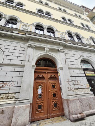 Eladó téglalakás, Budapesten, VIII. kerületben 69.9 M Ft