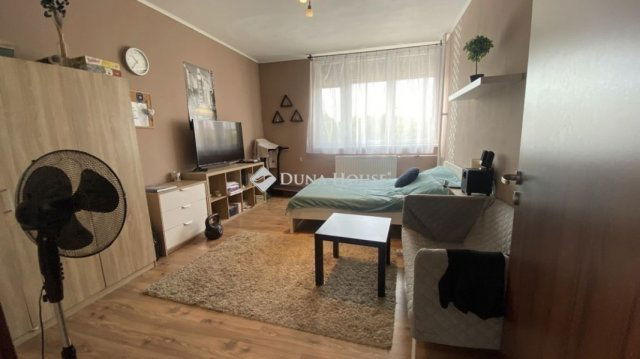 Eladó téglalakás, Budapesten, XIV. kerületben 62.9 M Ft