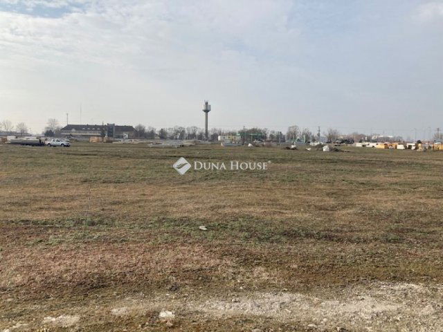 Eladó ipari ingatlan, Algyőn 1031 M Ft / költözzbe.hu
