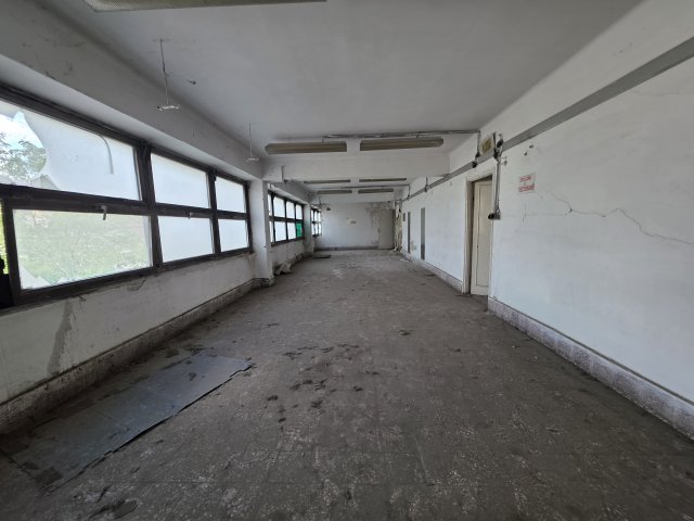 Kiadó ipari ingatlan, Budapesten, XXIII. kerületben 180 E Ft / hó
