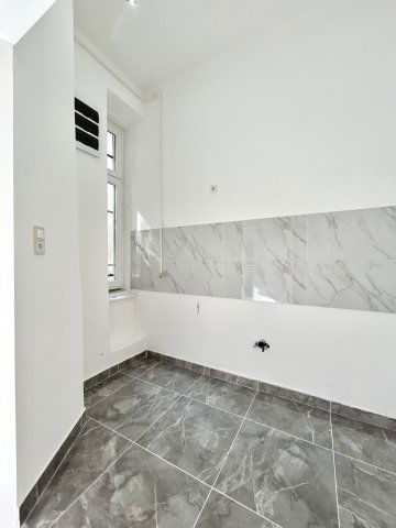 Eladó téglalakás, Budapesten, VII. kerületben 84.9 M Ft