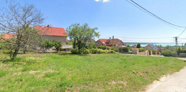 Eladó telek, Balatonalmádiban, Erkel Ferenc úton 95 M Ft