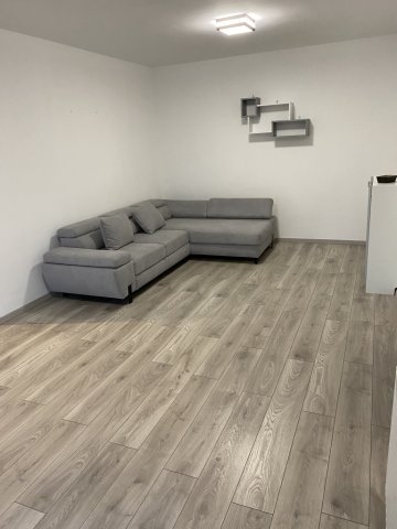 Kiadó téglalakás, albérlet, Debrecenben 270 E Ft / hó, 3 szobás