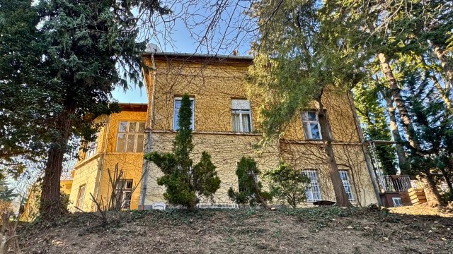 Eladó téglalakás, Budapesten, XII. kerületben 109 M Ft, 2 szobás