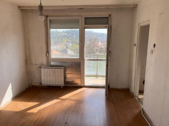 Eladó panellakás, Miskolcon 19.95 M Ft, 1 szobás