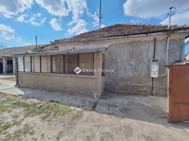 Eladó családi ház, Nagyharsányon 19.9 M Ft, 4 szobás