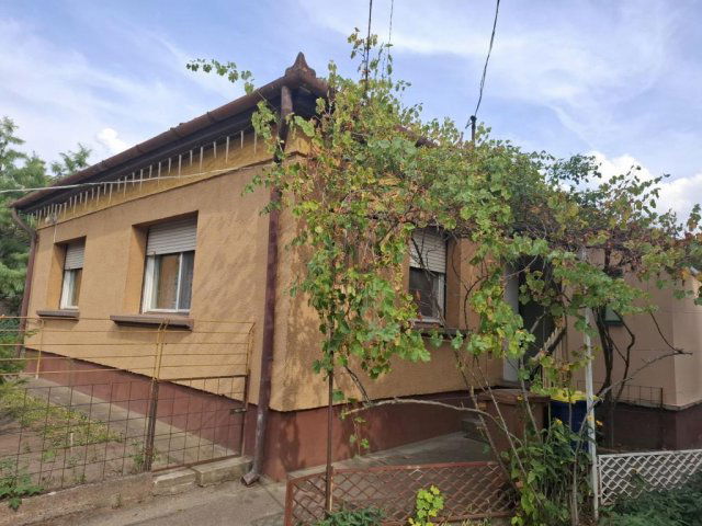 Eladó családi ház, Tápiószelén 24.9 M Ft, 3 szobás