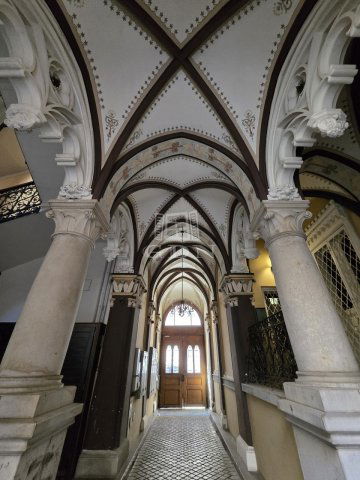 Eladó téglalakás, Budapesten, VI. kerületben 109.9 M Ft