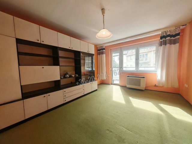 Eladó téglalakás, Egerben 64.9 M Ft, 3+1 szobás