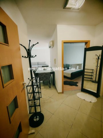 Kiadó téglalakás, albérlet, Pécsett 220 E Ft / hó, 2 szobás
