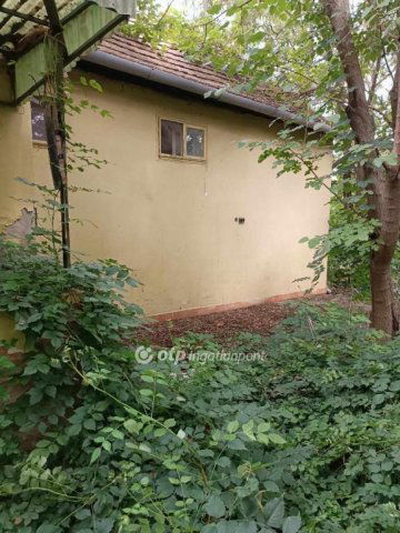 Eladó családi ház, Hajdúnánáson 9.8 M Ft, 1+1 szobás