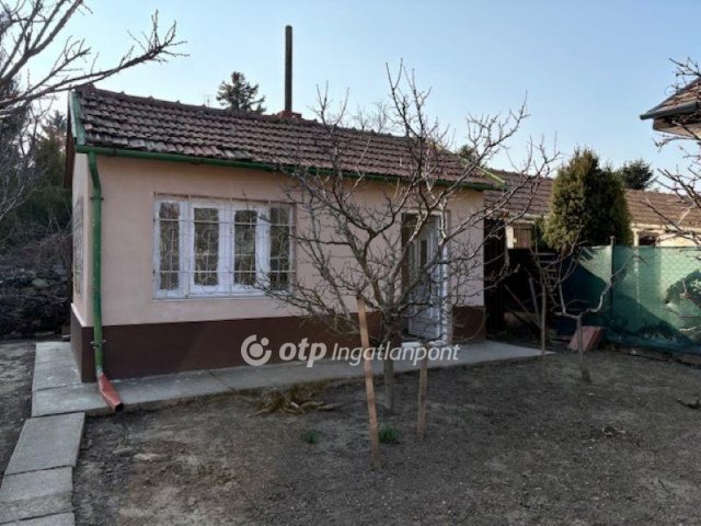 Eladó családi ház, Budapesten, XVI. kerületben 139 M Ft