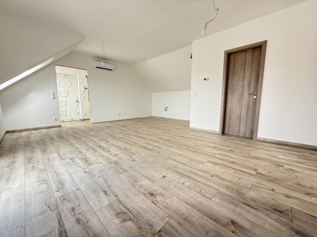 Eladó téglalakás, Pakson 68 M Ft, 2 szobás